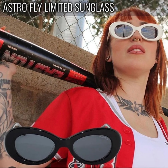 Astro Flys Retro 1960’s Jackie O style Sunglasses - Picture 8 of 8